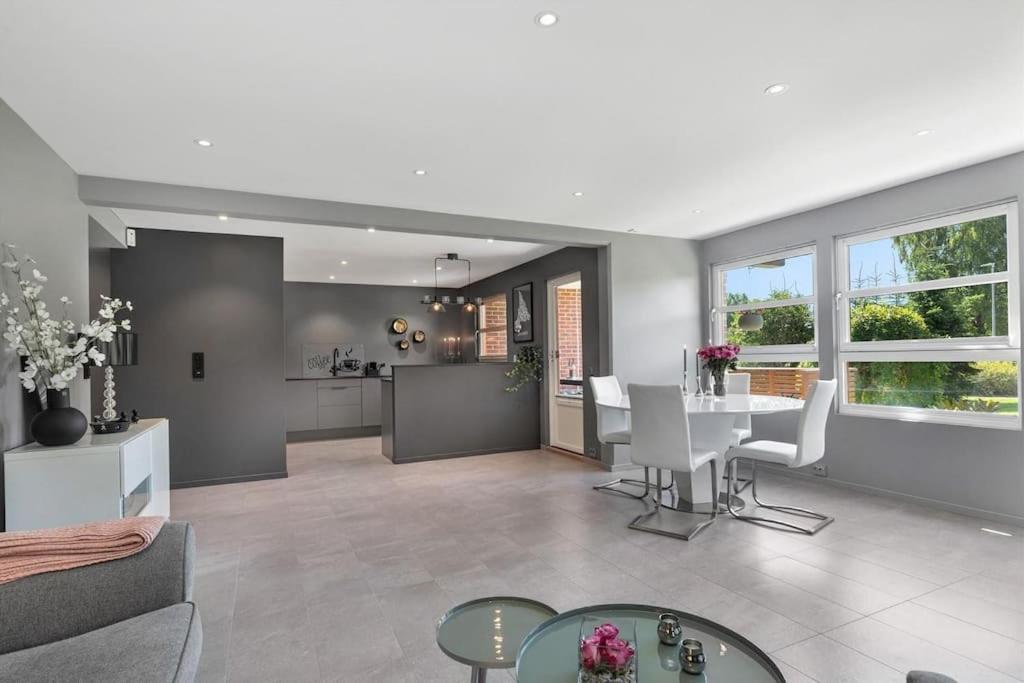 Leilighet Moderne Og Elegant